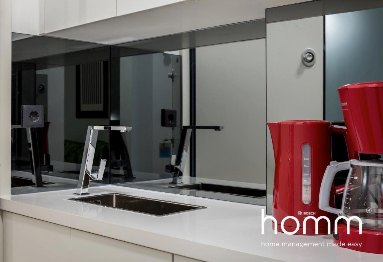 35M² Homm Impressive Apartment In Афины Экстерьер фото